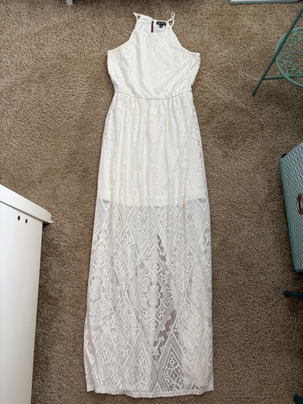 Lily Rose Lace Maxi Dress